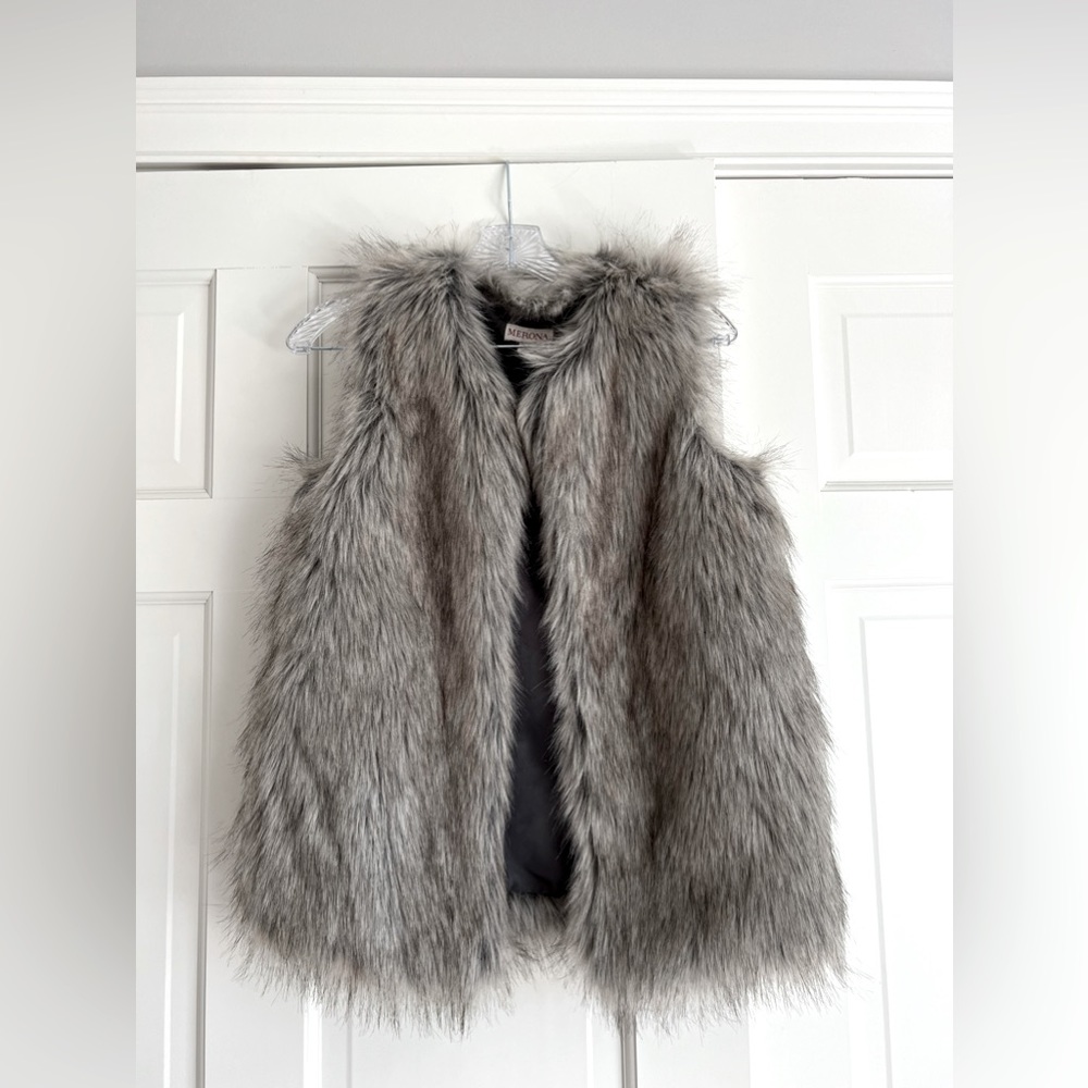 Merona Faux Fur Vest